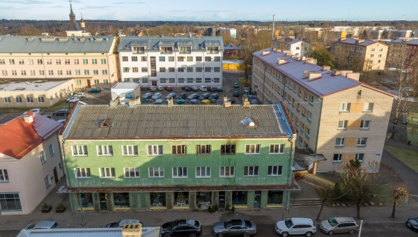 Võrus põlengus hukkunud mees üritas ilmselt ise leeke summutada